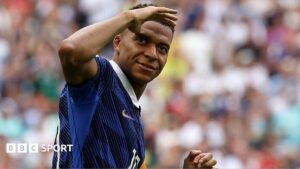 Mbappé bëhet lojtari i parë që fiton dy herë Këpucën e Artë të Botërorit