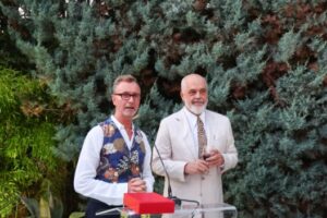 me “Yllin e Madh të