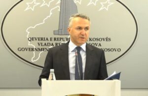 Kriza politike  Zulfaj  Kosova humb mbi 40 milionë euro nga Plani i Rritjes
