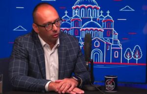 Lista Serbe vazhdon me narrativën e Beogradit  Simiq sulmon Rashiqin dhe institucionet e Kosovës me akuza të pabaza