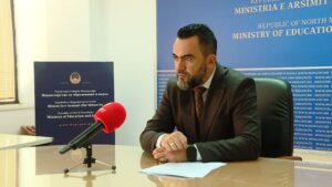 Disa paralele profesionale mund të mos formohen  Sulejmani  Po shqyrtojmë kërkesat e shkollave