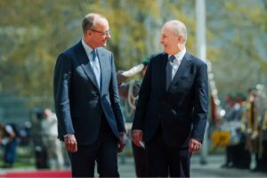 IRLANDË – Takim Merz-Martin: Buxheti i