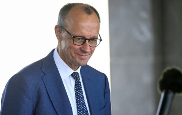 qindra miliardë euro