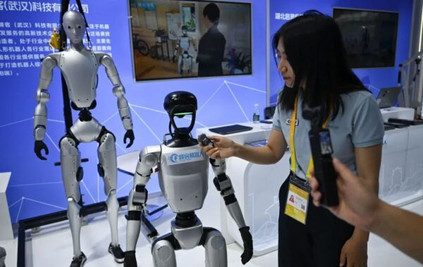robotët humanoidë
