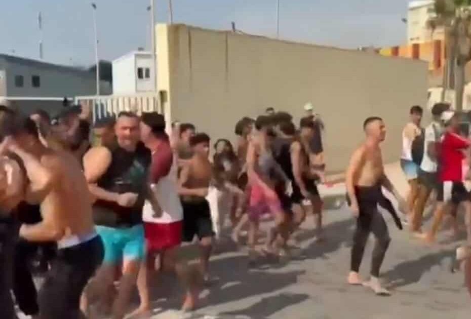 Mbi 1 500 migrantë