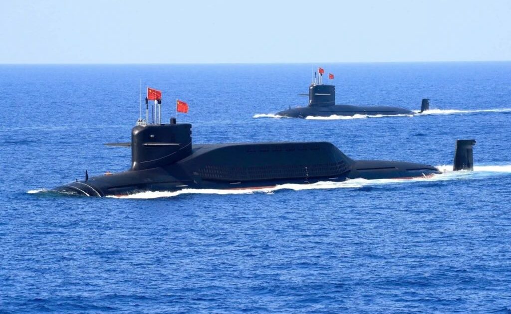 nga një nëndetëse
