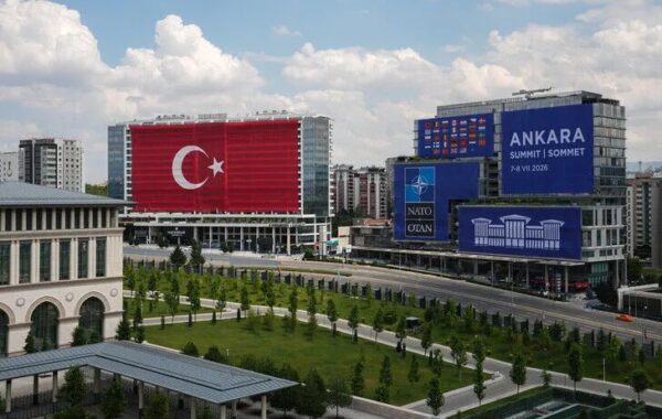 me Forumin e Industrisë së