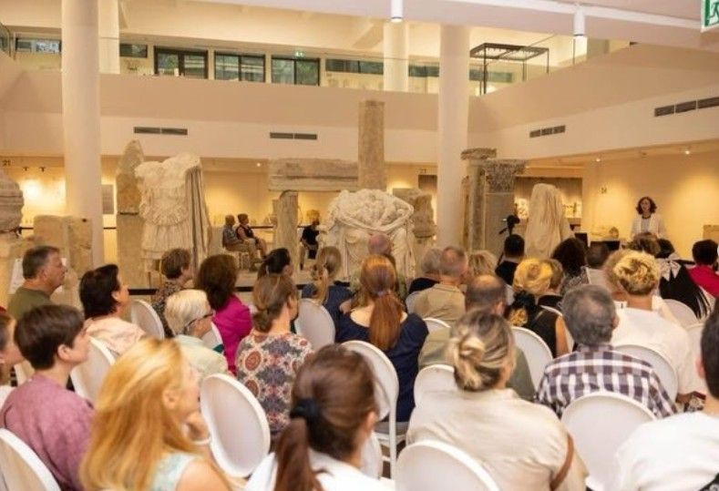 “Nga Alpet zvicerane në Adriatikun