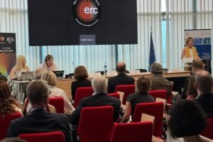 mbi politikat e kërkimit dhe