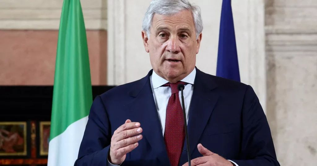 FOKUS – Italia dëbon dy diplomatë
