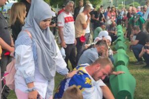 në 31-vjetorin e gjenocidit