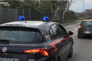 I tradhtoi detaji në makinë/ Shqiptari