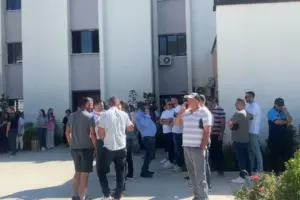edhe në
