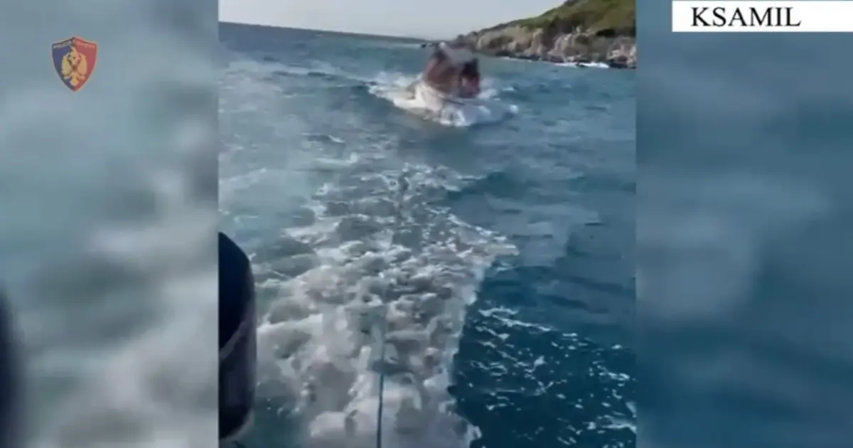 i pajetë