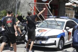 protestën te Kuvendi