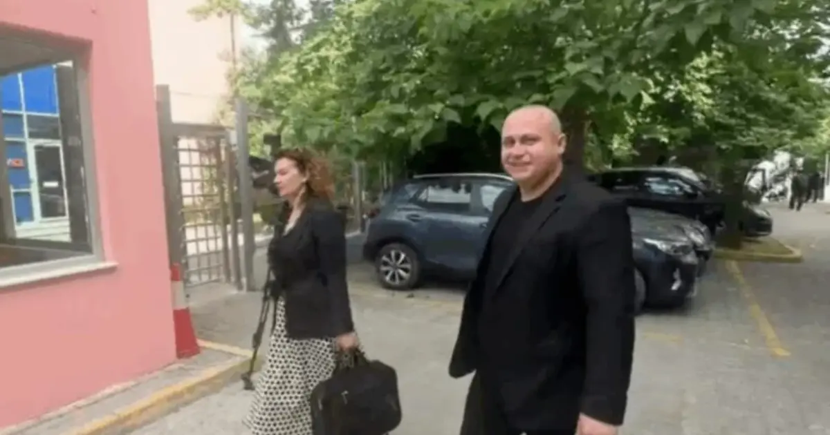 Kryebashkiaku i Vaut të Dejës