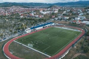 Stadiumi me bari sintetik në Gjilan