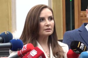 Tabaku kritikon qeverinë për bonusin e