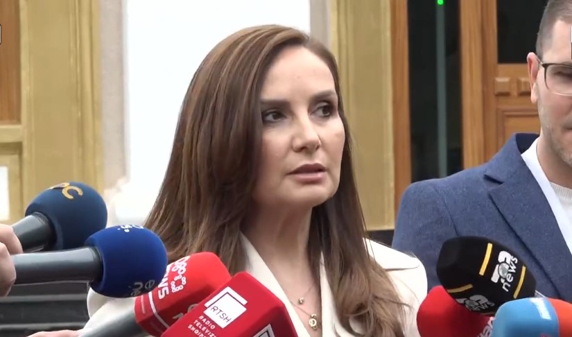 Tabaku kritikon qeverinë për bonusin e