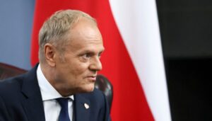 Tusk mbledh një ekip koordinimi  dyshohet se një raketë ruse ra në Poloni