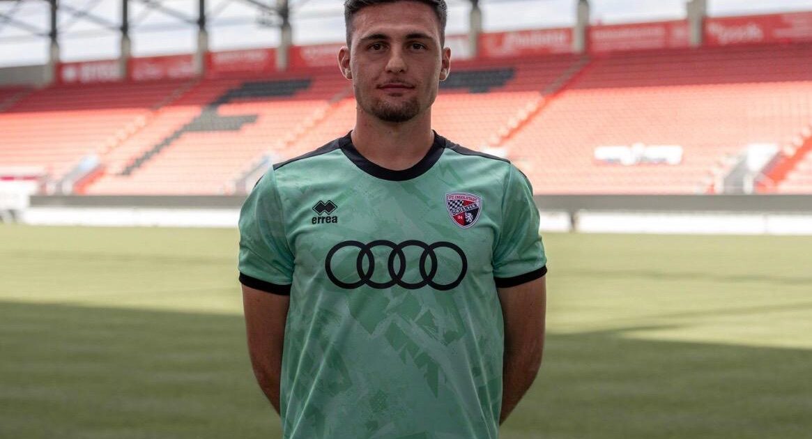 Valton Islami nënshkruan kontratë me FC