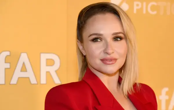 Hayden Panettiere,