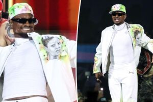 “Klon?”/ Usher reagon pas pamjeve virale