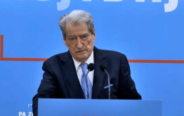 Shtatori erdhi