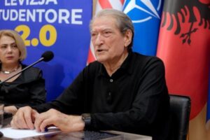 Berisha: Rama drejt greminës politike, vjeshta