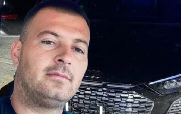 Elvis Kosova