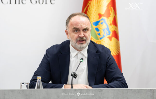 INVESTIMET E
