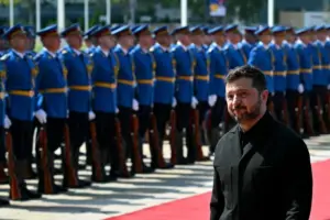 Humbja e  topit  në Ballkan e Zelenskyy t