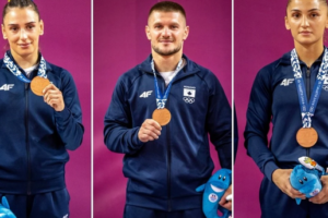 tri medalje të bronzta