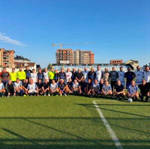 Agim Ademi takon legjendat e Llapit në Podujevë  Futbolli na bashkon