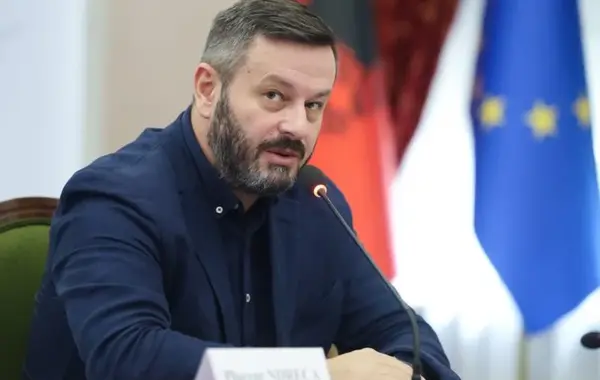 në emër të privatësisë