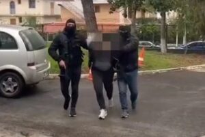 dhe më