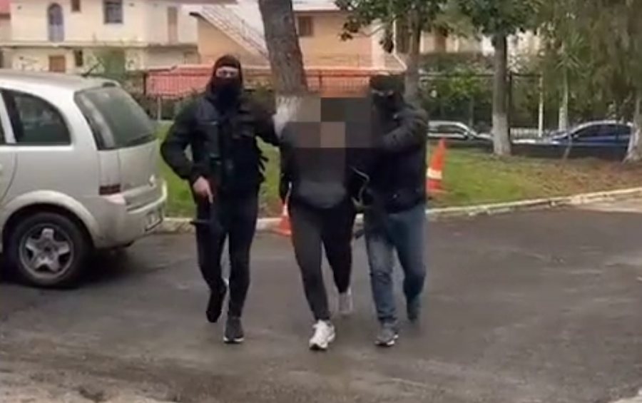 dhe më