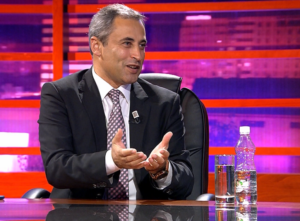 Ish ambasadori Çejku  Diaspora nuk duhet të përdoret si karburant për krizën politike në Kosovë  Ishte pamje e shëmtuar