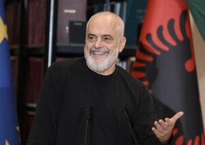 Kryeministri Rama  Nis restaurimi i filmit ikonik  Dimri i Fundit 