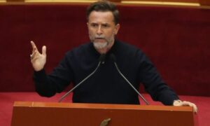  Çmimet janë çmendur   Braçe denoncon shtrenjtimin e shalqirit  Po dëmtohen fermerët dhe konsumatorët