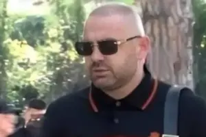 në paraburgimin e Peqinit,