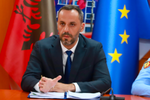 meritojnë përgjigjen më shembullore nga