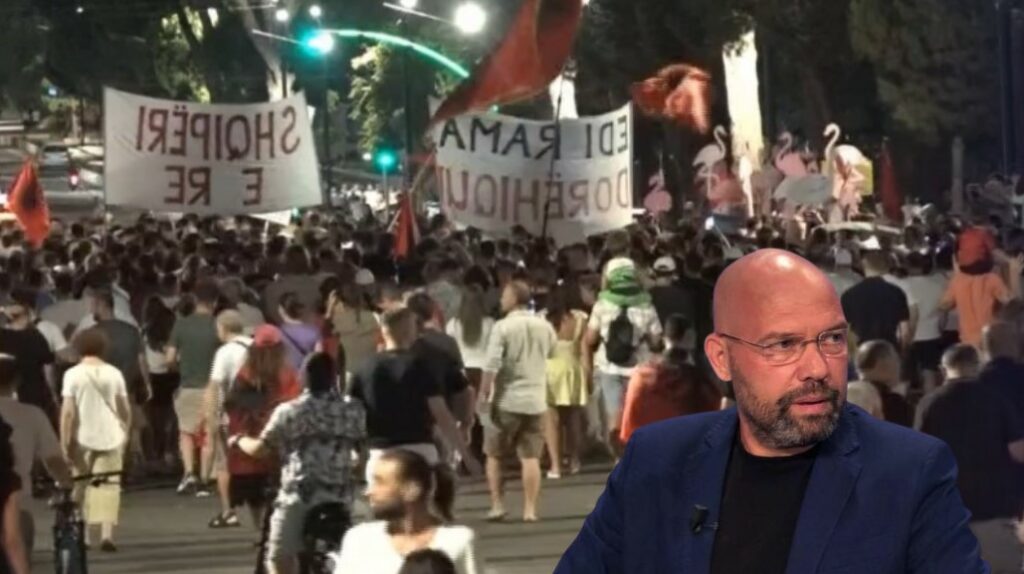 Protestuesit e kanë kthyer në