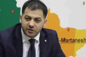 në kërkim