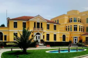 shpërndan mesazhin e