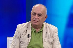 politikës së jashtme