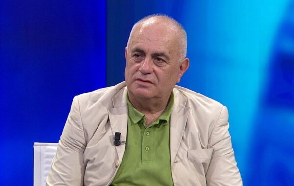 politikës së jashtme