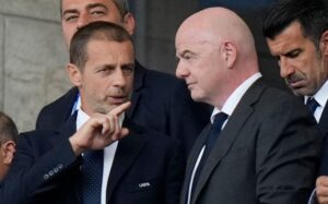 UEFA kërcënon me padi Gianni Infantino n dhe e fton të mos eliminojë asnjë dokument në FIFA lidhur me projektin e tij të dështuar