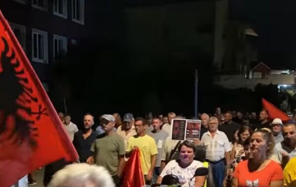 Qytetarët e Divjakës