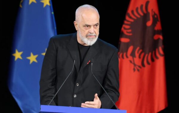 koment i juaji është një